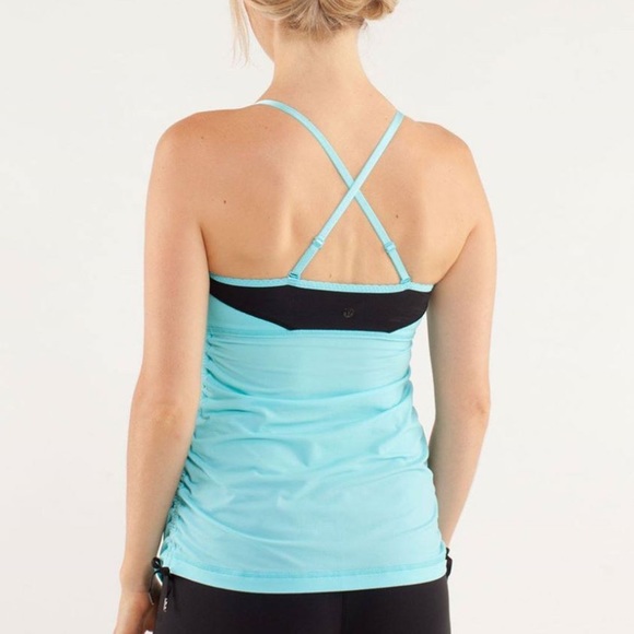 ☀️ 2 for $20 ☀️ Lululemon angel blue yoga top sz 4 - Picture 2 of 6